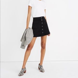 NWT - Madewell Stretch Denim A-Line Mini Skirt in Black Frost - Size 0